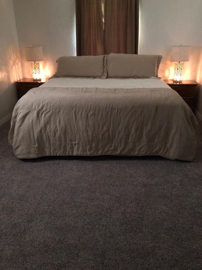 ويكي واتشي Cozy Cottage River House المظهر الخارجي الصورة